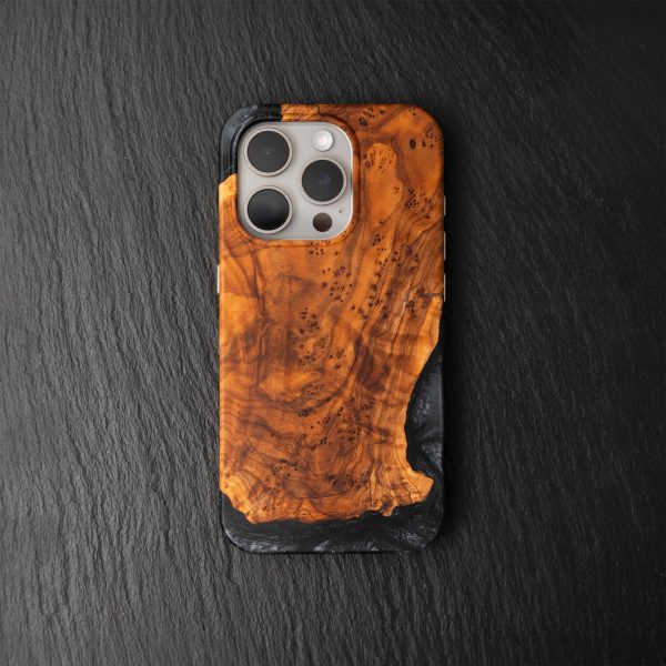 Carved Founders Edition Live Edge Case - iPhone 15 Pro (Mediterra, 002) Online