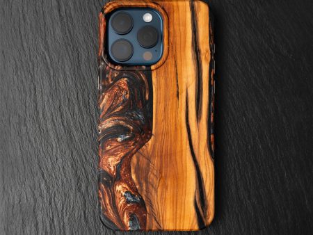 Carved Founders Edition Live Edge Case - iPhone 15 Pro Max (Solara, 027) For Sale