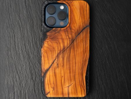 Carved Founders Edition Live Edge Case - iPhone 15 Pro Max (Nectar, 019) Online Sale