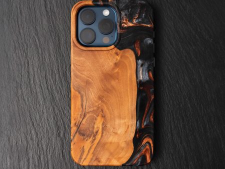 Carved Founders Edition Live Edge Case - iPhone 15 Pro Max (Vigor, 017) Online