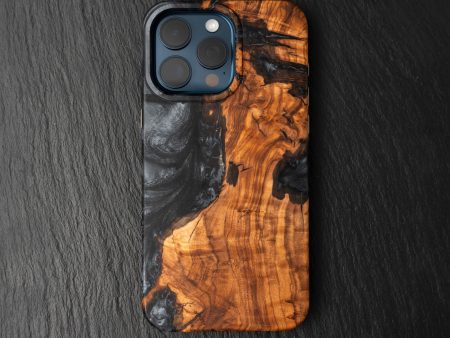 Carved Founders Edition Live Edge Case - iPhone 15 Pro Max (Genesis, 013) Online Hot Sale